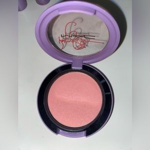 Mac cosmetics limited edition Kelly Osborne blush
